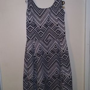 Womens size 6 H&M dress